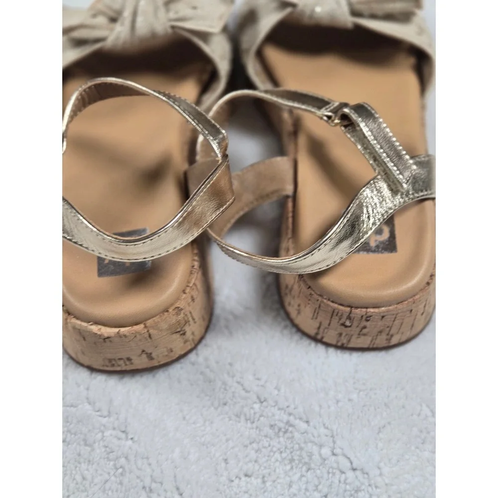 DV Dolce Vita Girls Soneeya Gold Metallic Bow Eyelet Cork Platform Sandals‎ 3